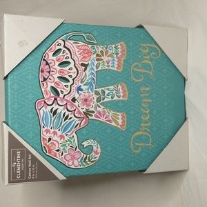 🏠 Clementine Elephant Wall Decor